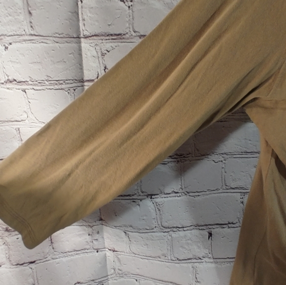 Life is Good Olive " Peace Graphic" Quarter Sleeve M - Picture 9 of 13